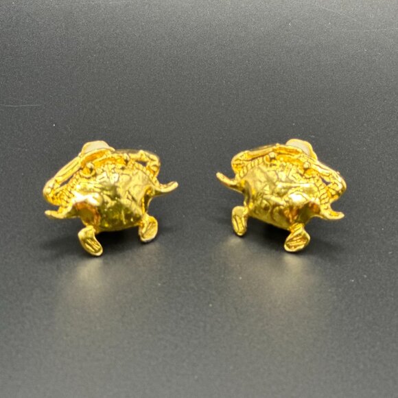 Maurice Milleur Gold-Plated Pewter Crab Clip-On Earrings - Picture 2 of 13